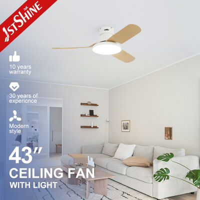 ราคาดี พัดลมเพดานปรับลม 43 นิ้ว พร้อมไฟ LED ปรับความเบา และรีโมทคอนโทรล ออนไลน์